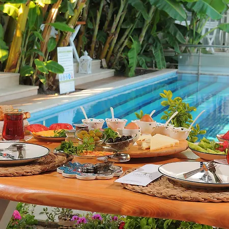 Giritlim Butik Hotel Esmirna